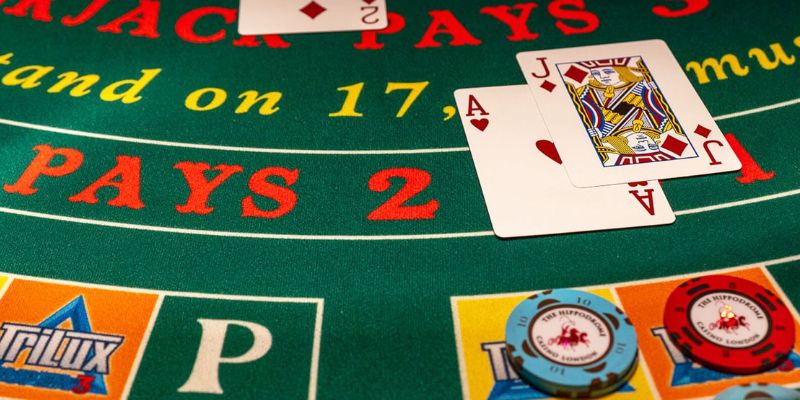 Detailed rules of playing online Blackjack card game